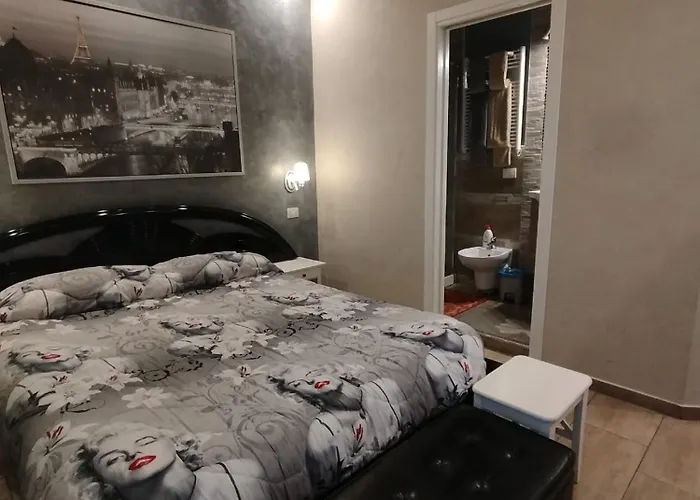 Max Fiera Holiday home Bari